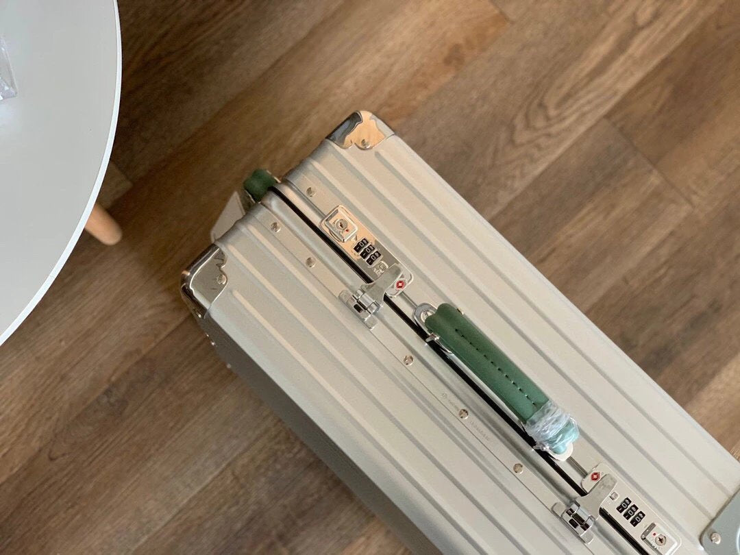 Rimowa Classic Cabin Aluminium Reisekoffer TKXian