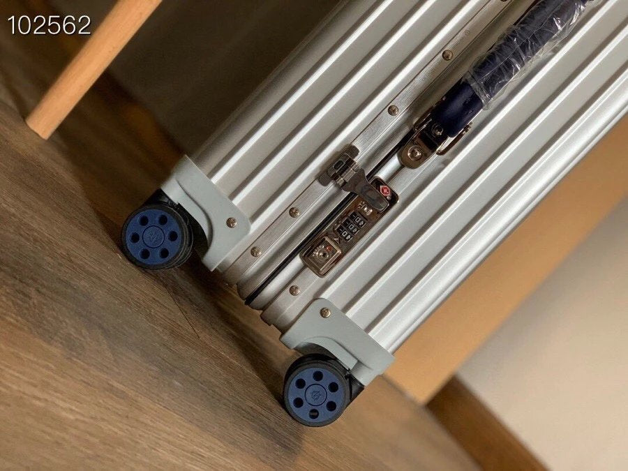 Rimowa Classic Cabin Aluminium Reisekoffer TKXian