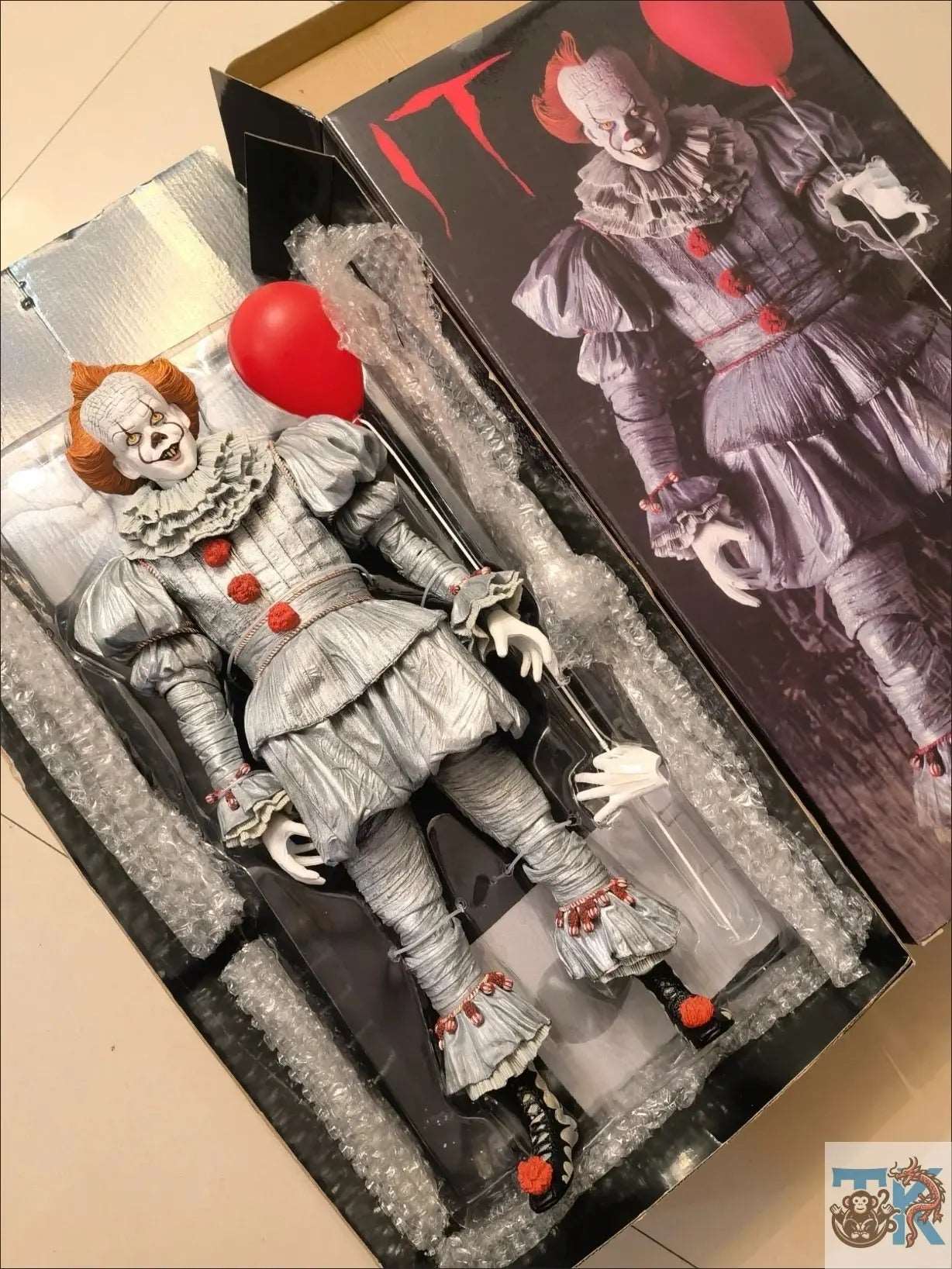 IT Penny Wise NECA 1/4 Figur