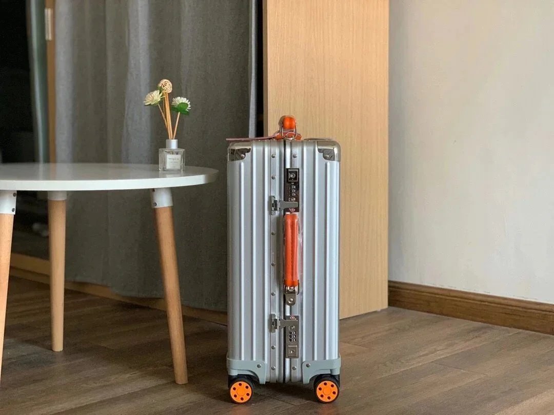 Rimowa Classic Cabin Aluminium Reisekoffer TKXian