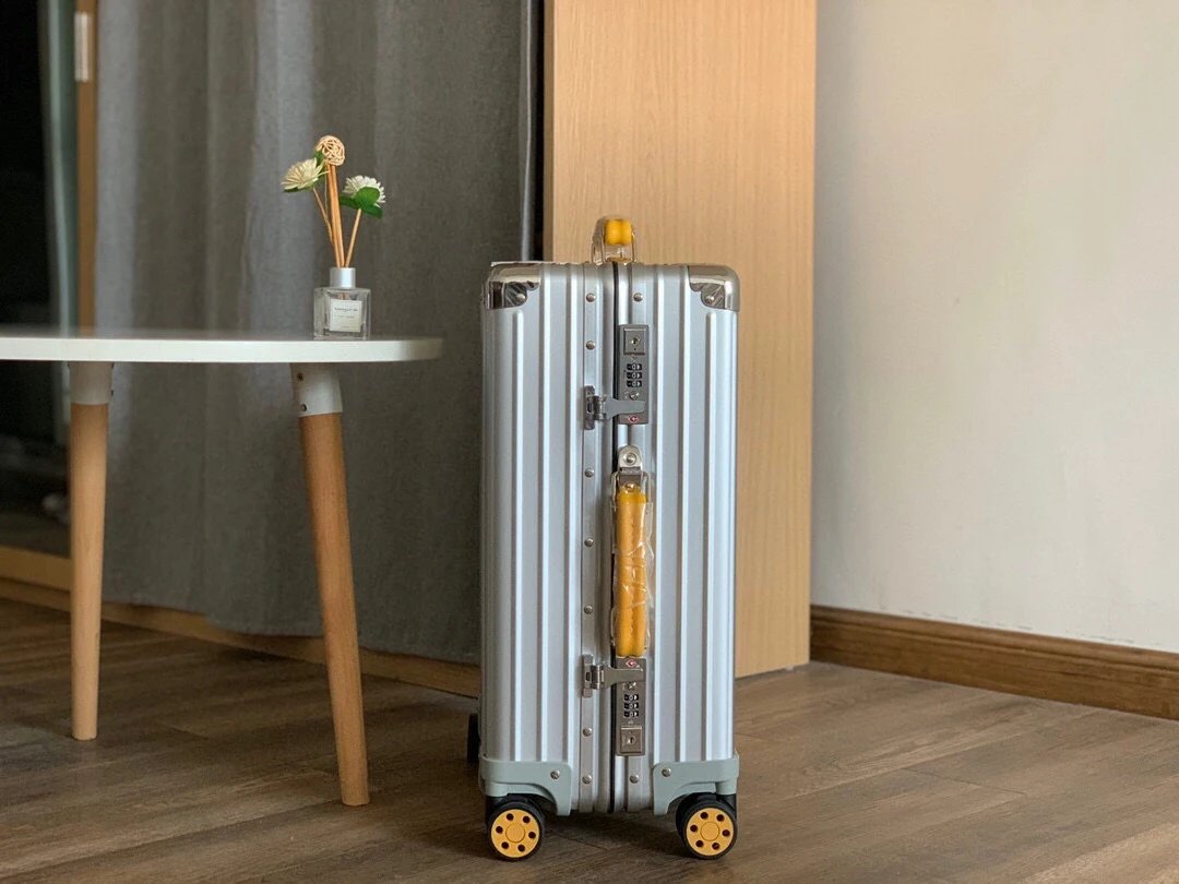Rimowa Classic Cabin Aluminium Reisekoffer TKXian