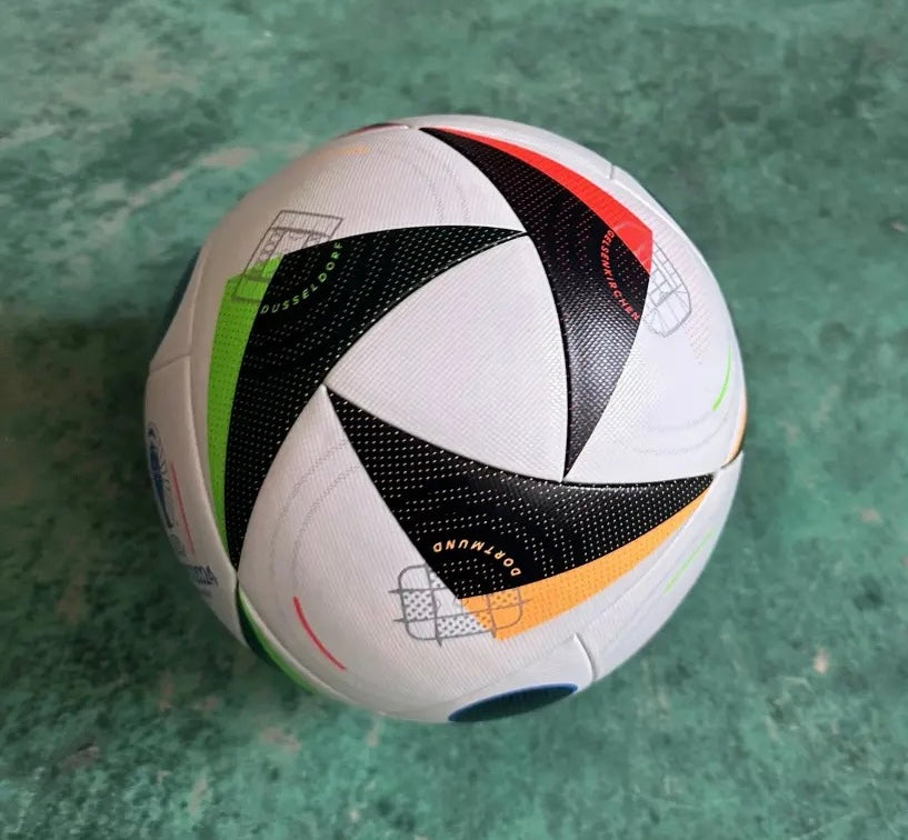 Fußballliebe Fußball 2024 TKXian