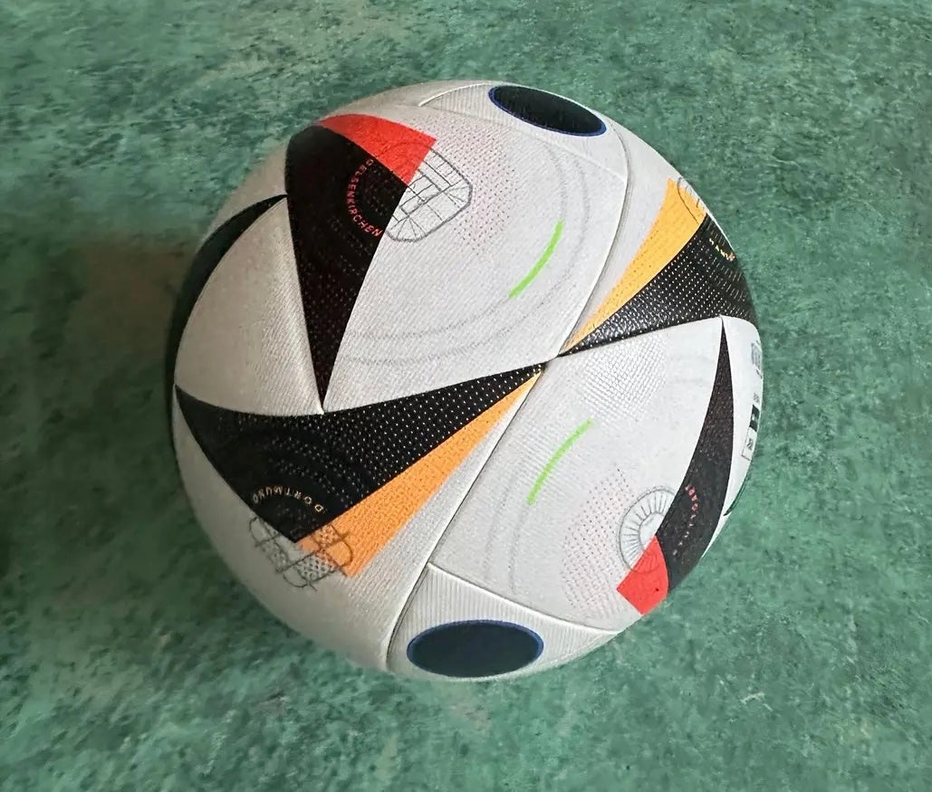 Fußballliebe Fußball 2024 TKXian