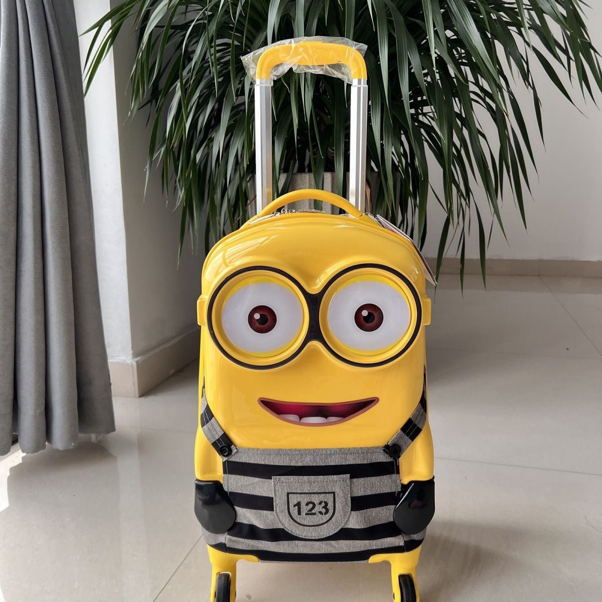 Universal Minion Reisekoffer TKXian