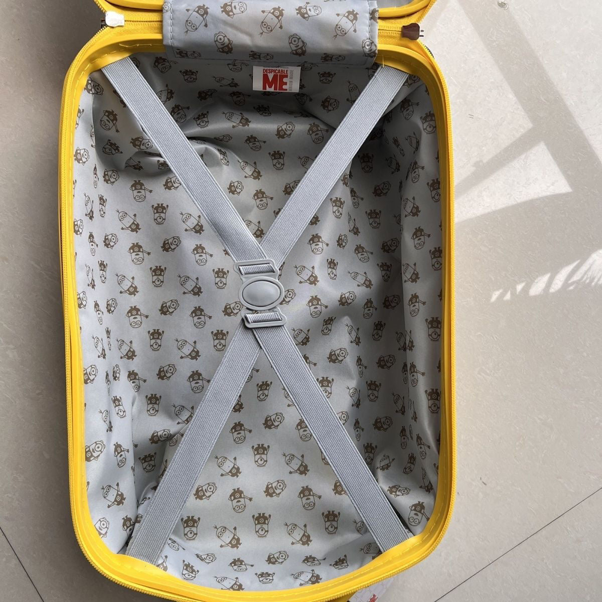 Universal Minion Reisekoffer TKXian